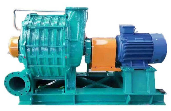 工業(yè)廢水蒸發(fā)器中的羅茨風(fēng)機與離心風(fēng)機的區(qū)別